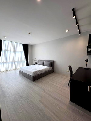 Condos for rent : Chewathai                 Ratchaprarop 