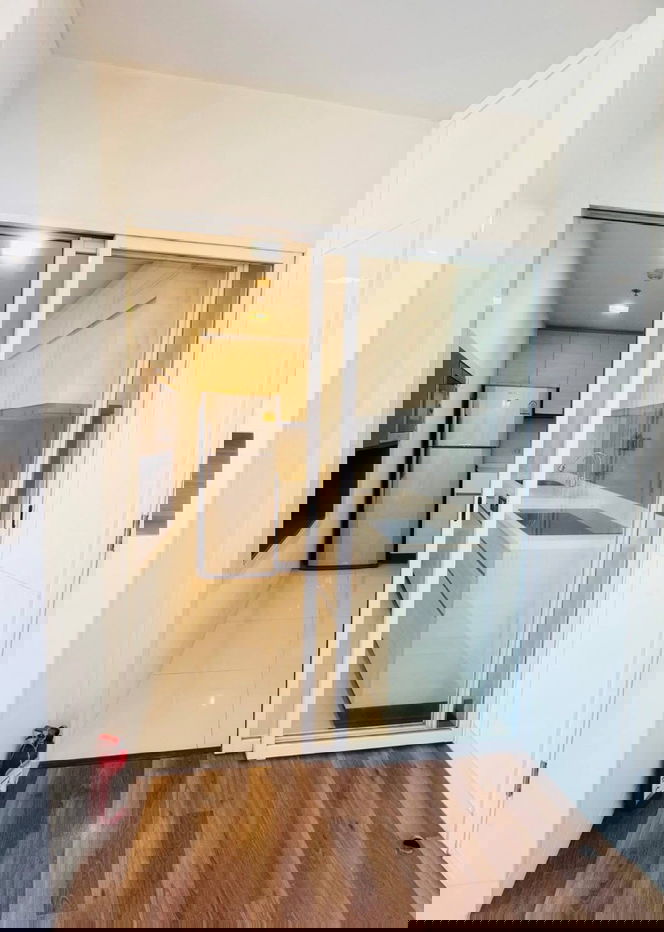 picture The Room Sathorn -            Taksin  - 13/16