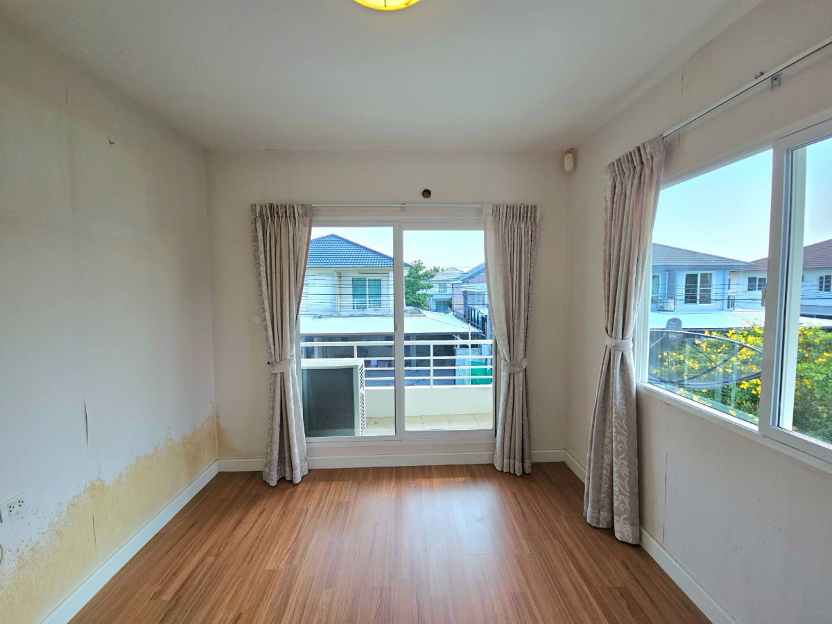 รูป ขายบ้าน ชลลดา สุวรรณภูมิ (80 ตร.ว.) 4 นอน 3 น้ำ หลังมุม  - รูปที่ 8/64