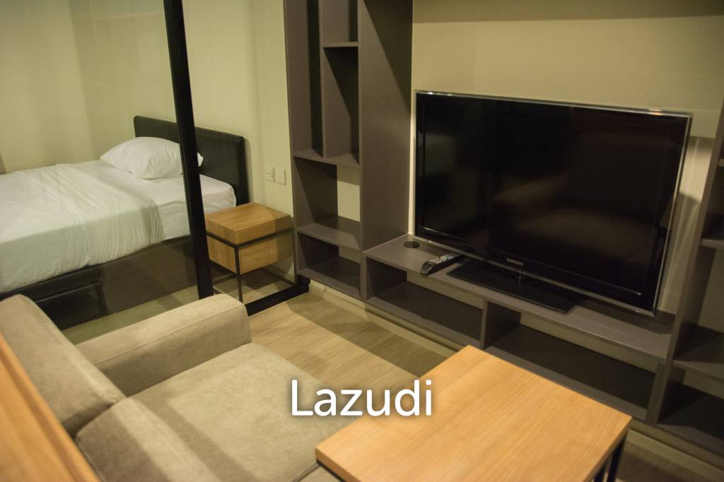 รูป 28 sqm modern 1 bedroom condo on 7th floor at Maestro 02 Ruamrudee Lumpini Bangkok - รูปที่ 1/13