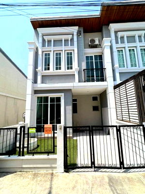 Houses for rent Bangna - Trat  : Town Home For Rent Golden Town 3 Bangna-Suanluang Bangkok