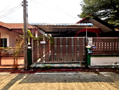 บ้านเดี่ยว ชลบุรี : BP00395 ขายบ้านเดี่ยว หมู่บ้าน แสนสบาย ซอย เทศวงษ์ ถนน สุขุมวิท (ทล.3) ตำบล สัตหีบ อำเภอ สัตหีบ จังหวัด ชลบุรี