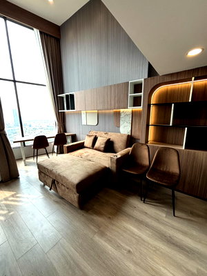 Condos for rent : For rent: KnightsBridge Space Sukhumvit-Rama 4 | 4.2m high ceilings | Beautifully furnished unit | Near BTS Phra Khanong.