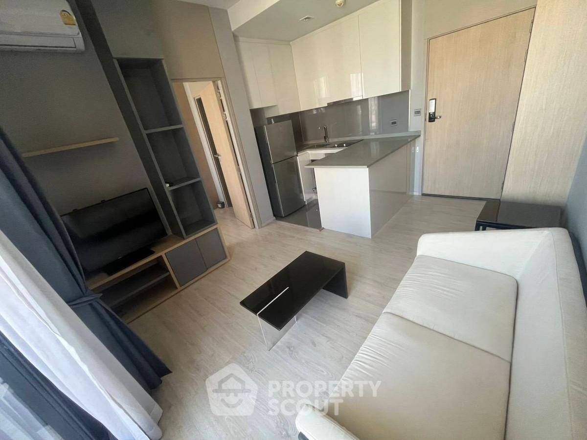 รูป คอนโด 1-ห้องนอน ที่ เอ็ม ทองหล่อ 10 ใกล้ BTS ทองหล่อ (ID 2555349) - รูปที่ 1/9