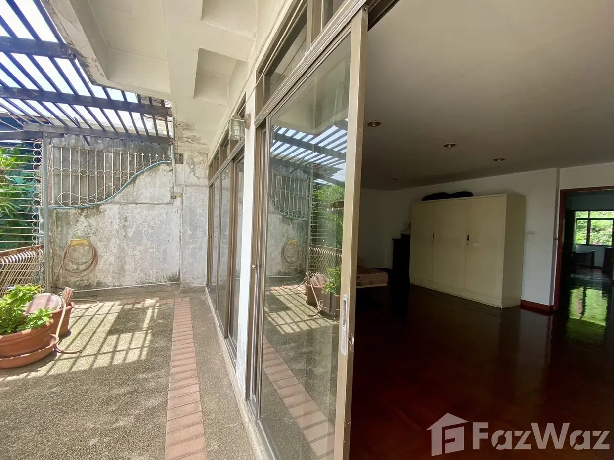 รูป ขาย ทาวน์เฮ้าส์ 6 ห้องนอน ใน เมืองพัทยา, ชลบุรี 1852804 - รูปที่ 9/27