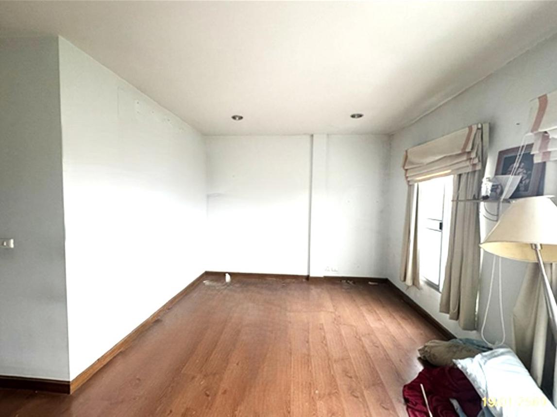 รูป ทาวน์เฮ้าส์ สำหรับขาย บ้านกลางเมือง สวิสทาวน์ เกษตร-นวมินทร์ จรเข้บัว เขตลาดพร้าว กรุงเทพมหานคร - รูปที่ 29/36