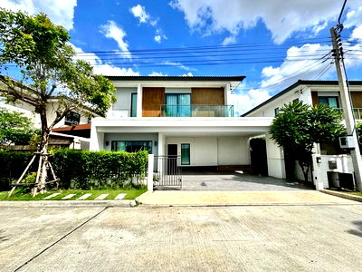 Houses for sale CGH Hospital Sai Mai : FOR SALE  HOUSE PROPERTY  7900000 BAHT.