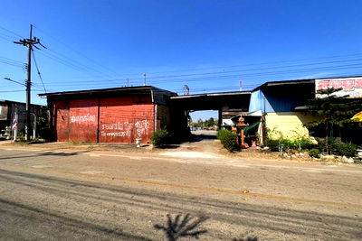 Factory for sale Srakaeo : FOR SALE  WAREHOUSE PROPERTY  600000 BAHT.