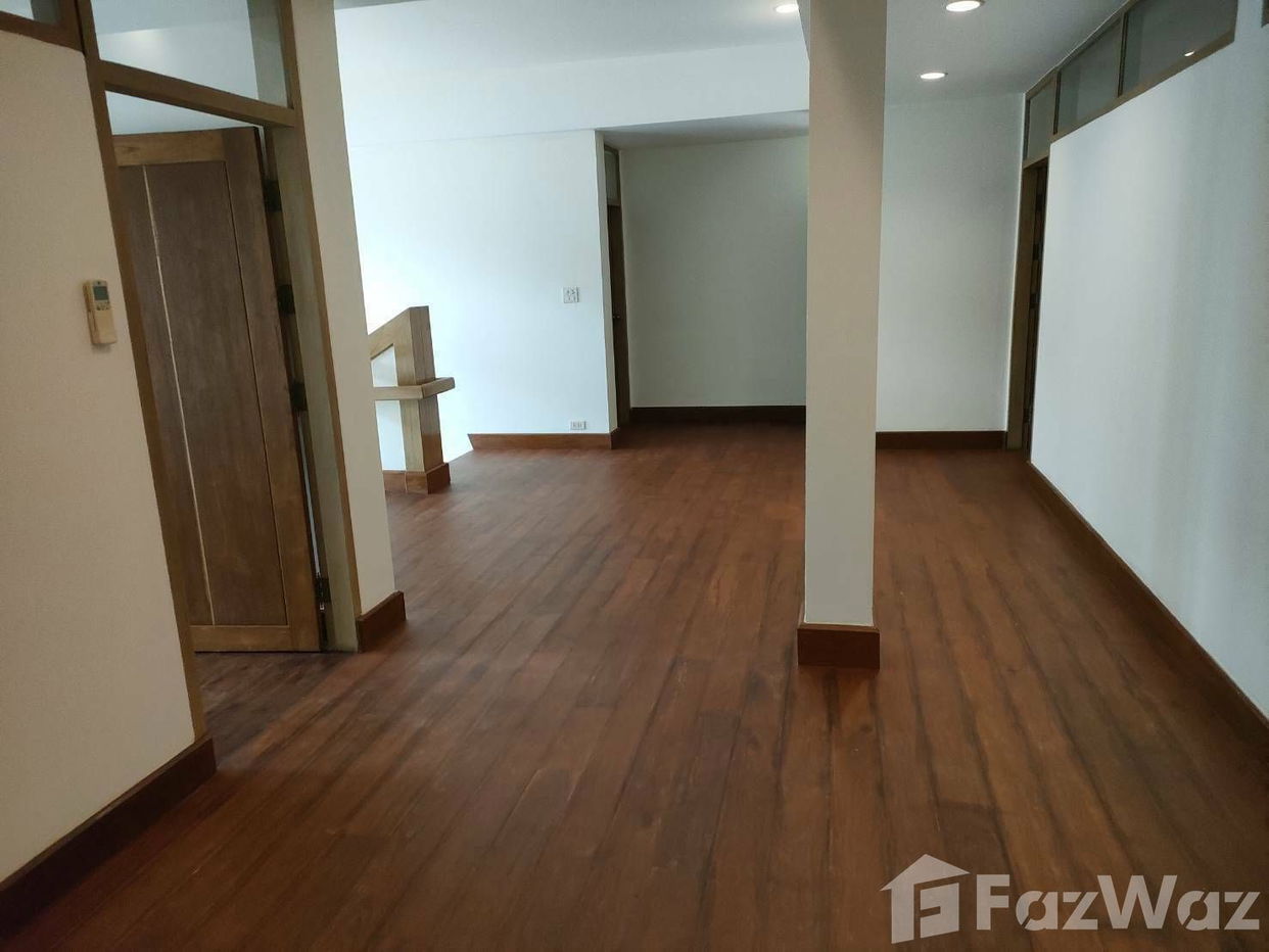 รูป บ้านเดี่ยวให้เช่า 5 ห้องนอน ใน คลองตันเหนือ, กรุงเทพมหานคร 1062892 - รูปที่ 12/15