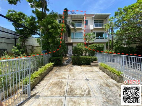 เช่า ทาวน์โฮม 3 ชั้น หมู่บ้าน บ้านใหม่ พระราม 9 – วงแหวน พร้อมเข้าอยู่