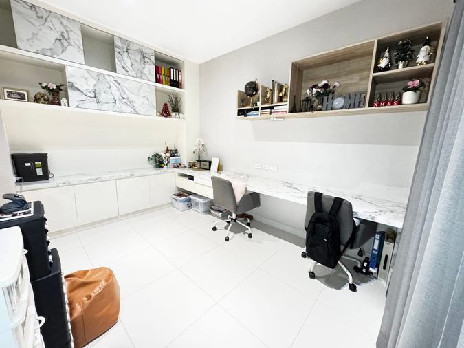 4-bed house for rent, 247 sqm, 57 sq wah, BANGKOK BOULEVARD RAMA 9