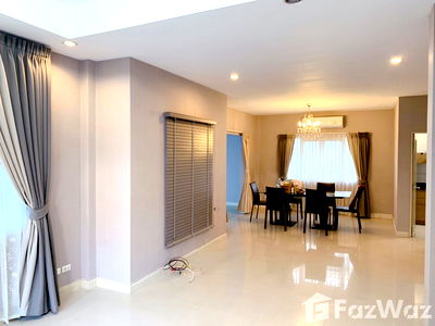 บ้านเดี่ยว ถนนศรีนครินทร์-ร่มเกล้า : ขายบ้าน กรองทอง วิลล่า พาร์ค พระราม 9 พื้นที่ใหญ่ สภาพสวย 1716502