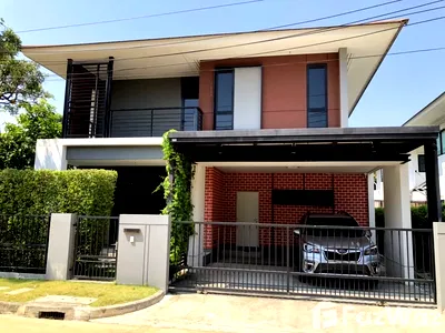 Houses for rent Bangkok : 4 Bedroom House for rent at Setthasiri Charan-Pinklao 1 1397020