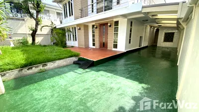 Houses for rent Bangkok : 3 Bedroom House for rent in Khlong Tan Nuea, Bangkok  1123992