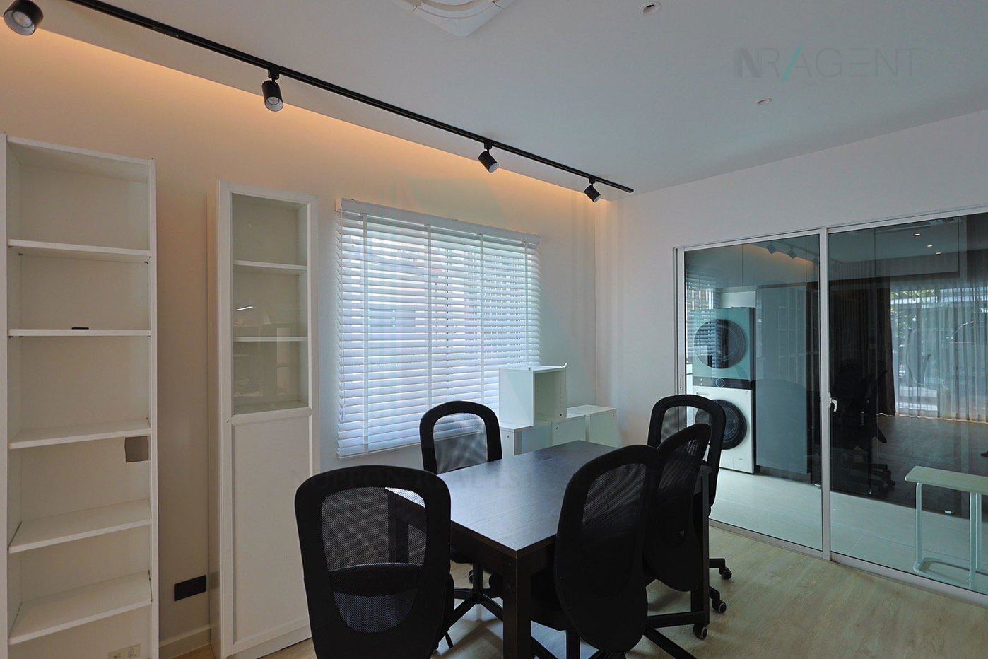 รูป 📌 ขายทาวน์เฮาส์ โครงการ เดอะ เมทโทร พระราม 9 3 ชั้น 3 ห้องนอน 3 ห้องน้ำ - รูปที่ 3/8