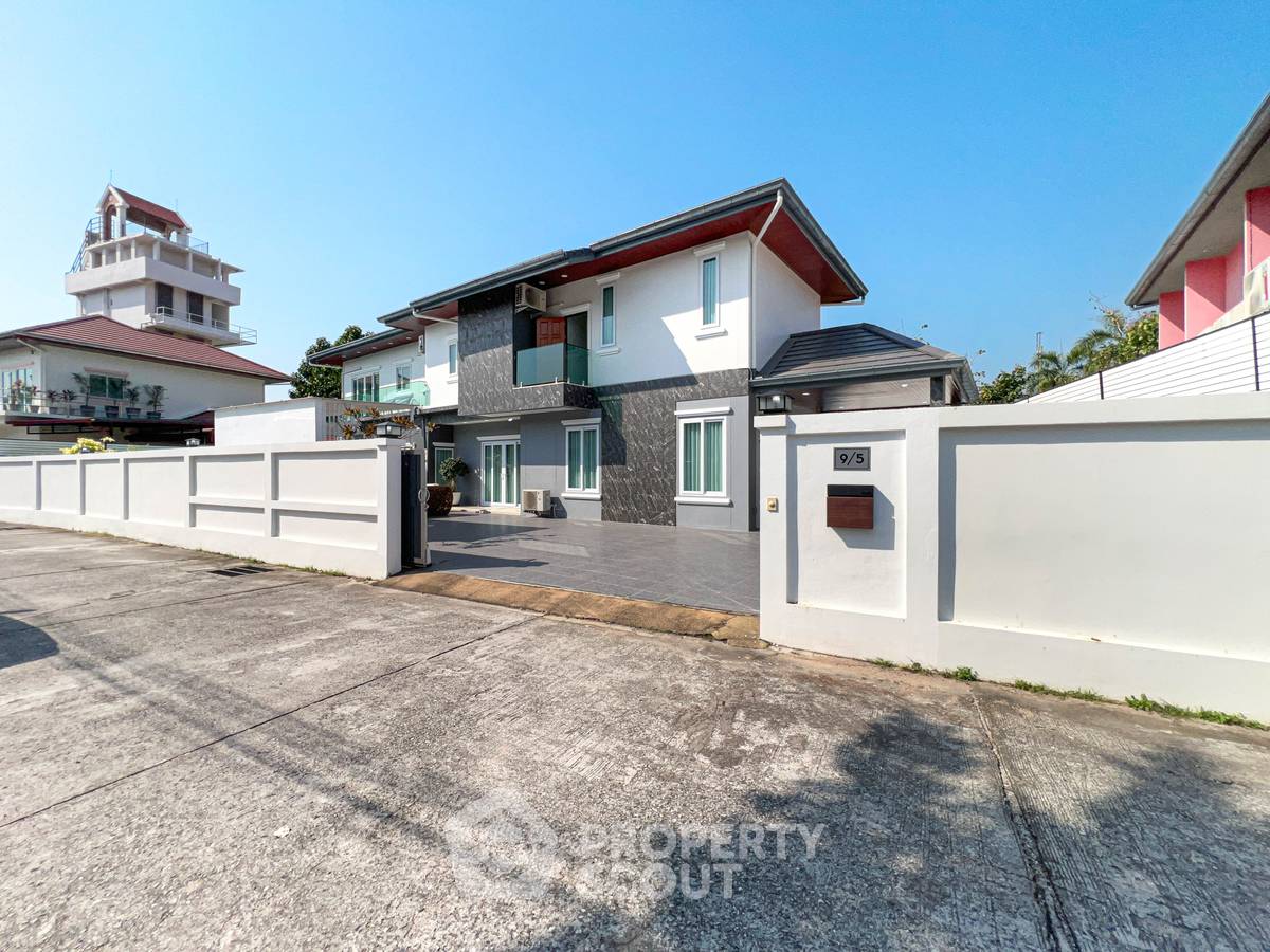 รูป บ้าน 3-ห้องนอน ที่ สยาม การ์เดน มาบประชัน ใกล้ อ่างเก็บน้ำมาบประชัน (ID 2679386) - รูปที่ 1/13