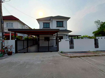 บ้านเดี่ยว กรุงเทพมหานคร : บ้านเดี่ยว หนองจอก มิตรไมตรี 10/1 หมู่บ้านเคซีกรีนวิลล์ ถนนมิตรไมตรี  เขตหนองจอก นัดชมบ้าน โทรเลย 085-318-6868 คุณวา