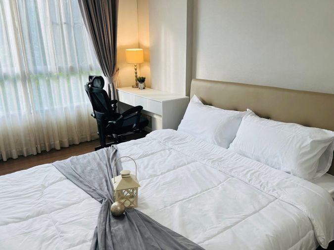 ขาย D condo campus หลังมช  ห้องสวยมาก ลงทุนได้ หรือ ซื้ออยู่ได้ โทร. 098-9690236 (แจน)