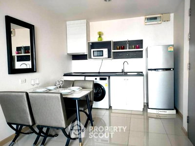 Condos for sale : 2-BR Condo at Life Ratchadapisek near MRT Huai Khwang (ID 2678534)