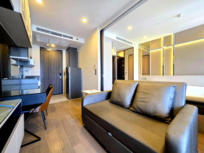 Condos for rent : For rent ashton asoke one bedroom fully furnished 0 meter from mrt sukhumvit 