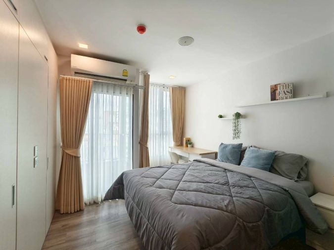 ห้องสวย พร้อมอยู่ ติดbtsสีเขียว สถานีสายหยุด