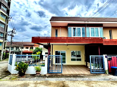 Townhouses for sale JAS green village - Kubon : Townhouse for sale, The Trend Khubon 16/1