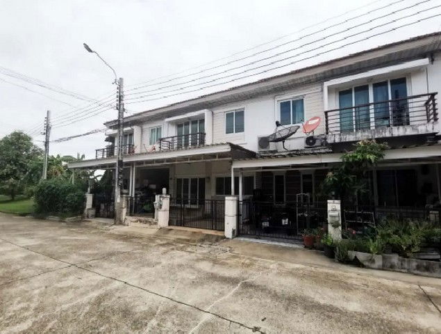 รูป BP00614 ขายทาวน์เฮาส์ หมู่บ้าน เดอะวิลล่า รัตนาธิเบศร์ ซอย 19 ถนน ท่าอิฐ ตำบล ท่าอิฐ อำเภอ ปากเกร็ด จังหวัด นนทบุรี - รูปที่ 3/8