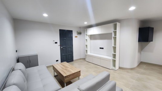 รูปภาพ For rent: Pratunam Prestige Condominium, high floor with city view, in the heart of Pratunam – newly renovated, never been occupied!