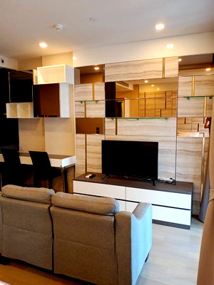 คอนโดให้เช่า : ✨ ให้เช่า Villa Asoke 🏢 คอนโดหรู ใจกลางอโศก! 🏙️ 2 นอน วิวสวย ทำเลดี ใกล้ BTS แค่เอื้อม! เฟอร์ครบพร้อมอยู่! 🔑 (DSP474)