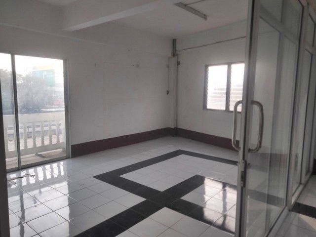 รูป F1-0665 ขายอาคารพานิชย์ ต. โป่ง อ.บางละมุง จ.ชลบุรี - รูปที่ 5/8