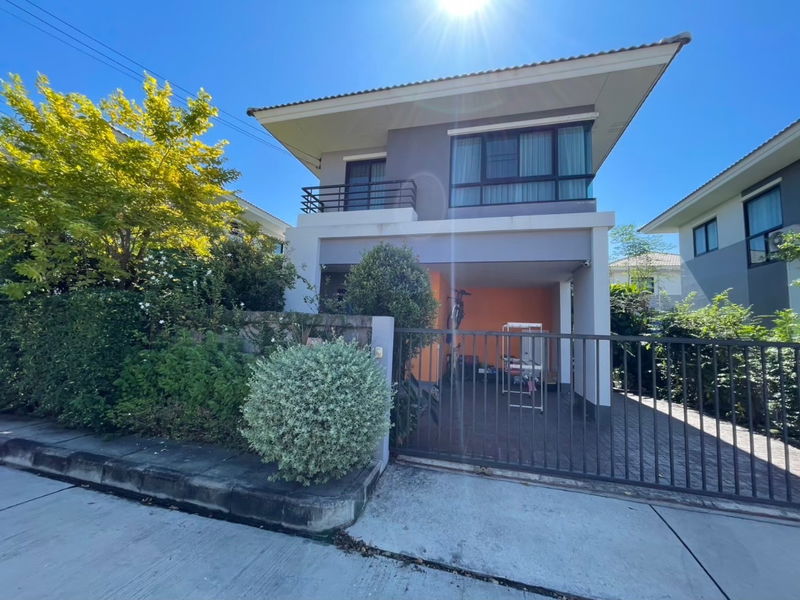 ขายบ้านเดี่ยว : ขายบ้านเดี่ยว 52 ตรว. 2 ชั้น ด่วน