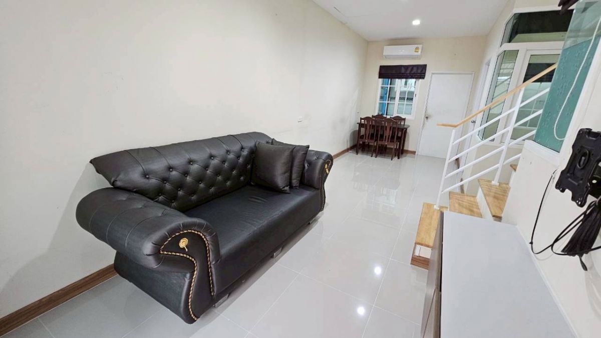 picture "For Sales: Golden Town 2 Ladprao. " - 5/21