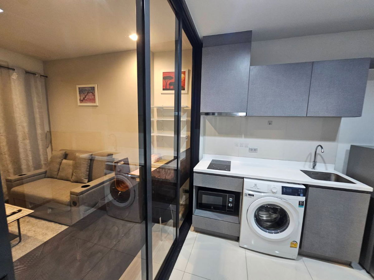 รูป ✨ ให้เช่า Villa Asoke 🏢 คอนโดหรู ใจกลางอโศก! 🏙️ 2 นอน วิวสวย ทำเลดี ใกล้ BTS แค่เอื้อม! เฟอร์ครบพร้อมอยู่! 🔑 (DSP474) - รูปที่ 2/7