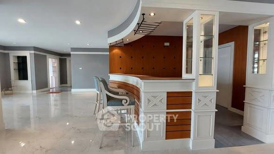 รูปภาพ คอนโด 4-ห้องนอน ที่ สายชล แมนชั่น ใกล้ BTS สะพานตากสิน (ID 2679688)