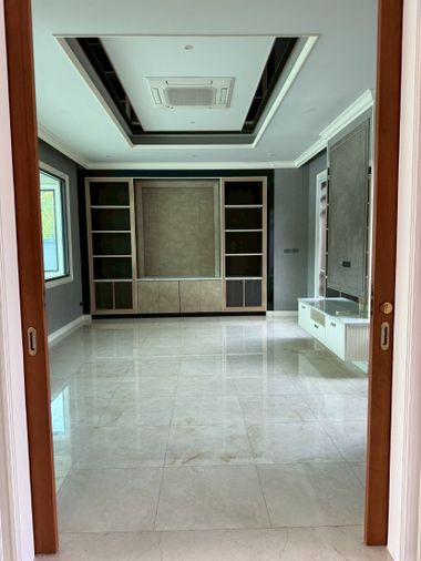 4-bed house for sale, 750 sqm, 400 sq wah, Lak Si