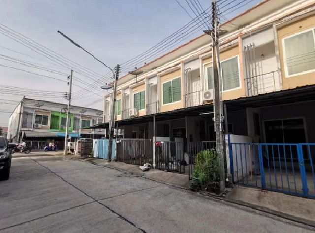 รูป BP00565 ขายทาวน์เฮาส์ หมู่บ้าน สมาร์ทแลนด์ นิวสไตส์ 2 ถนน สายมาบยางพร-ปลวกแดง(รย.3013) ตำบล บ่อวิน อำเภอ ศรีราชา จังหวัด ชลบุรี - รูปที่ 6/8