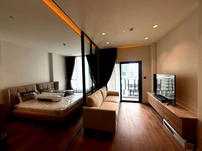 Condos for rent : Condo for Rent at MUNIQ Sukhumvit 23 (F6902054)