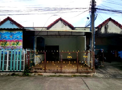 ทาวน์โฮม บ่อวิน : BP00919 ขายทาวน์ฮาส์ หมู่บ้าน ตะวันวิลล์ 1 ถนน วัดพันเสร็จใน ตำบล บ่อวิน อำเภอ ศรีราชา จังหวัด ชลบุรี