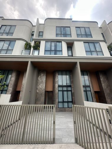 [For Rent] Deluxe Townhome | Demi Rama 9 – Mengjai *สนใจติดต่อ Line @280ptgmm