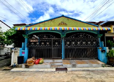 ทาวน์โฮม นครปฐม : BP00581 ขายทาวน์เฮาส์ หมู่บ้าน บุศรินทร์ ปิ่นเกล้า ซอย 3 ถนน พุทธมณฑลสาย 4 ตำบล กระทุ่มล้ม อำเภอ สามพราน จังหวัด นครปฐม