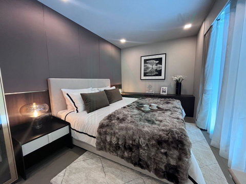 📌 ให้เช่าคอนโด แอชตัน เรสซิเดนซ์ 41 อาคาร 1 ชั้น 1 Duplex 3 ห้องนอน ขนาด 124 ตรม ใกล้ Miracle Mall