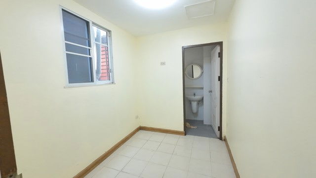 รูป เดอะแพลนท์ แจ้งวัฒนะ บ้านมุมสวย พร้อมอยู่ หนึ่งเดี่ยวในโครงการ - รูปที่ 11/28