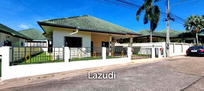 Houses for sale Chonburi : House in Nong Pla Lai for Sale