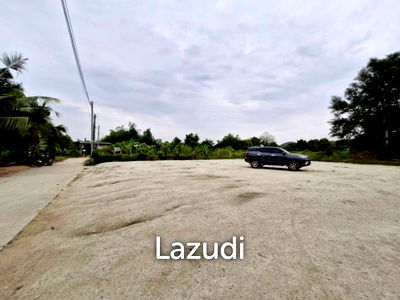 ที่ดิน คิงเพาเวอร์ พัทยา คอมเพล็กซ์  : 800 SQ.M. Land for Sale in Chak Nok