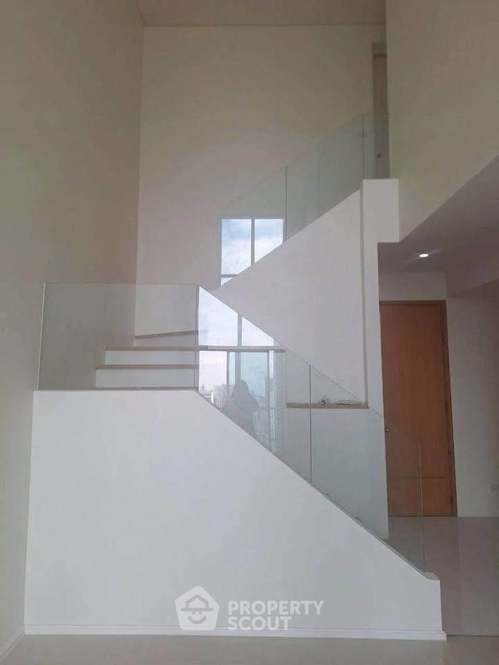 รูป คอนโด 2-ห้องนอน ที่ วิลล่า อโศก ใกล้ MRT เพชรบุรี (ID 2328899) - รูปที่ 2/19