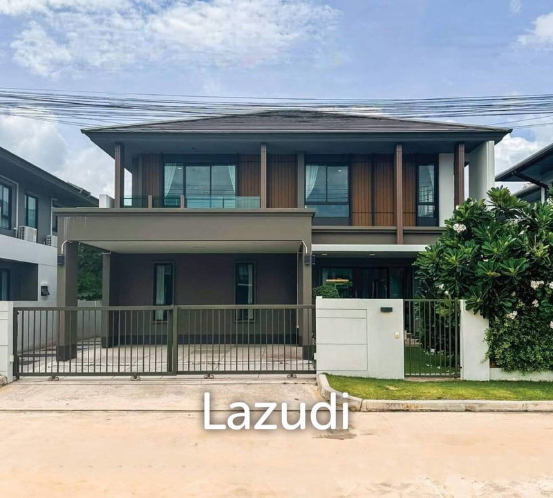ขายบ้านเดี่ยว : 4 Bedroom 3 Bathroom 210 SQ.M Burasiri Bangna