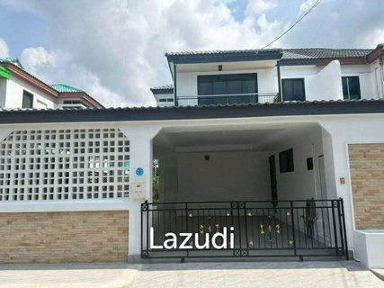 บ้านเดี่ยวหรูริมน้ำ 520 ตร.ม. นาจอมเทียน สัตหีบ 2 ชั้น