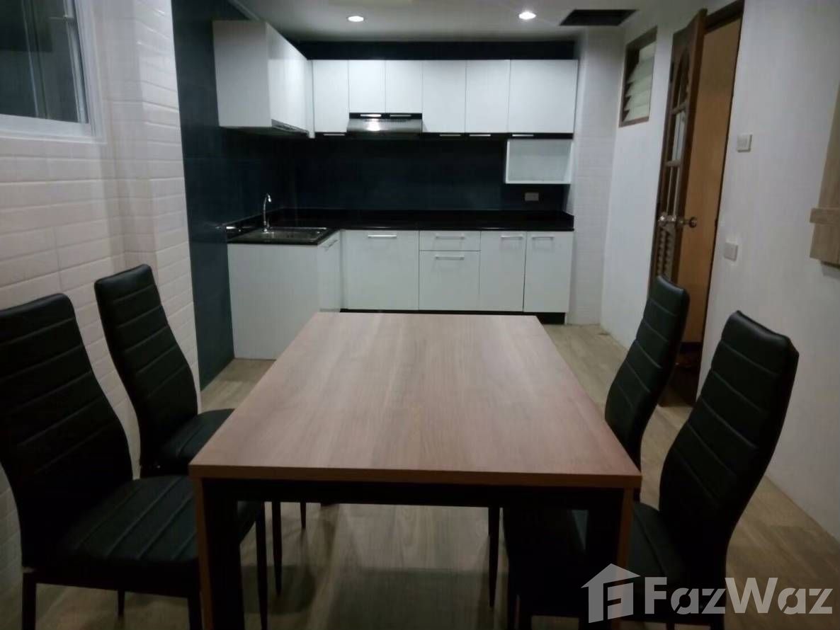 รูป ทาวน์เฮ้าส์ให้เช่า 5 ห้องนอน ใน คลองตันเหนือ, กรุงเทพมหานคร 1373468 - รูปที่ 5/8