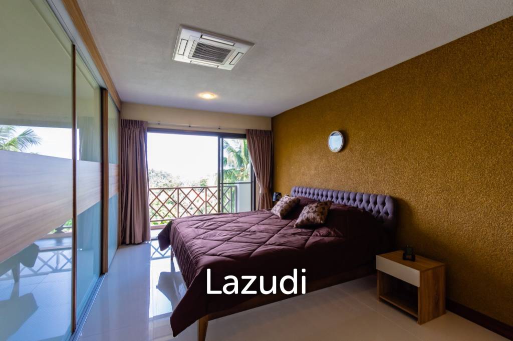 picture PALM HILLS :  Renoted 2 Bed Condo in the Golf Course - 11/31