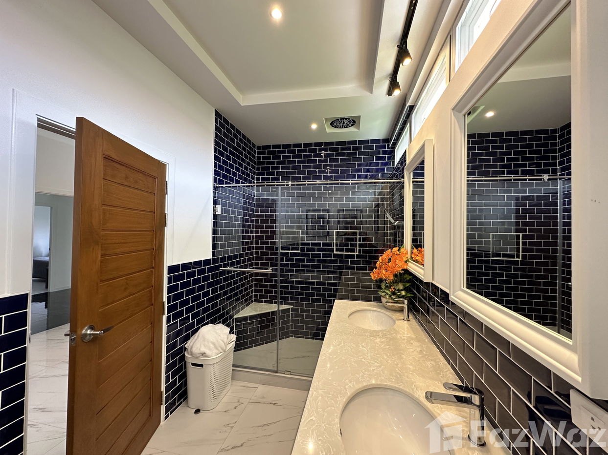 picture Beautiful Custom Private Pool villa 1779930 - 103/105